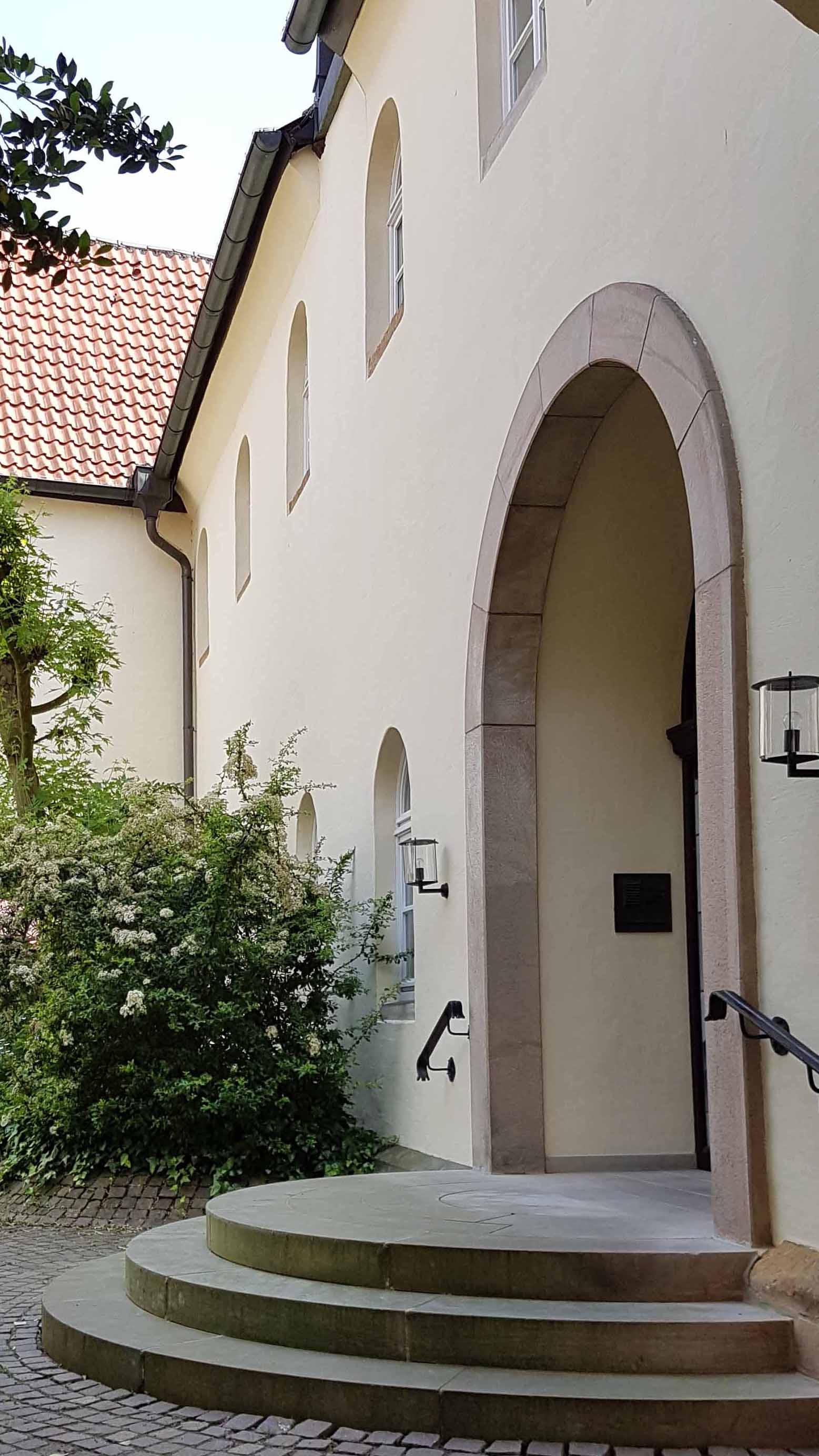 20190605_142513-Klostereingang-hoch Klostereingang